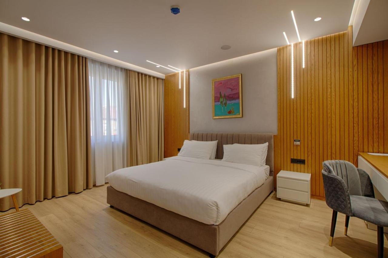 Primo Hotel 티라나 외부 사진