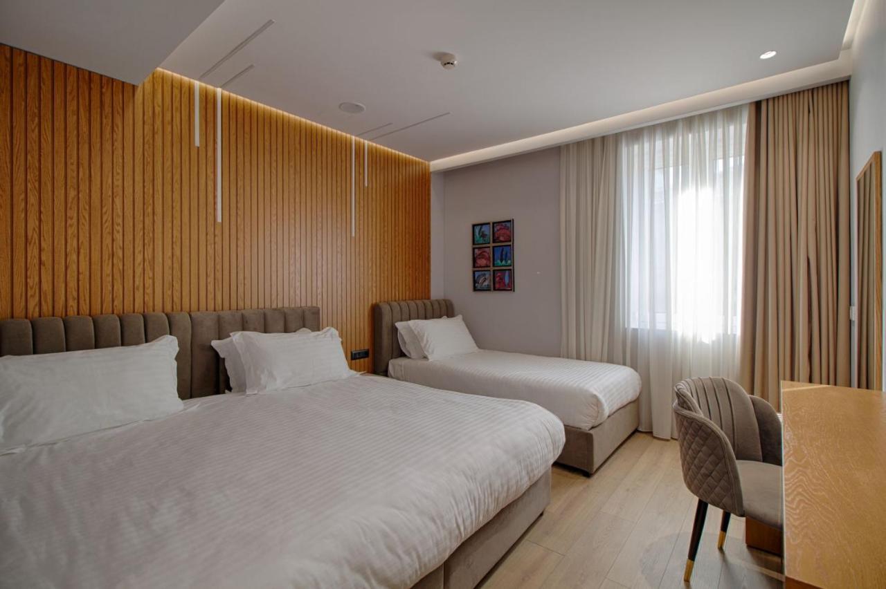 Primo Hotel 티라나 외부 사진