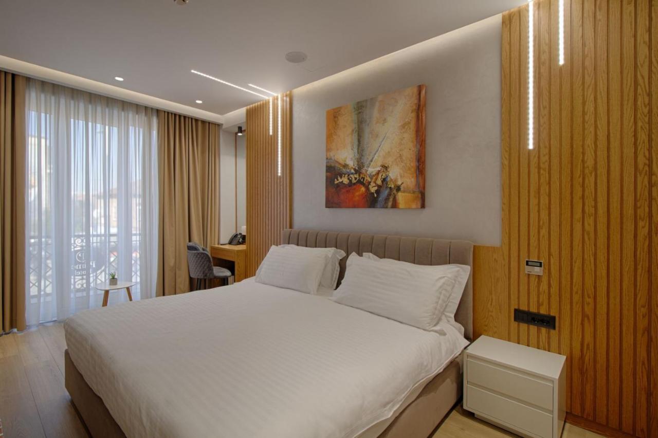 Primo Hotel 티라나 외부 사진