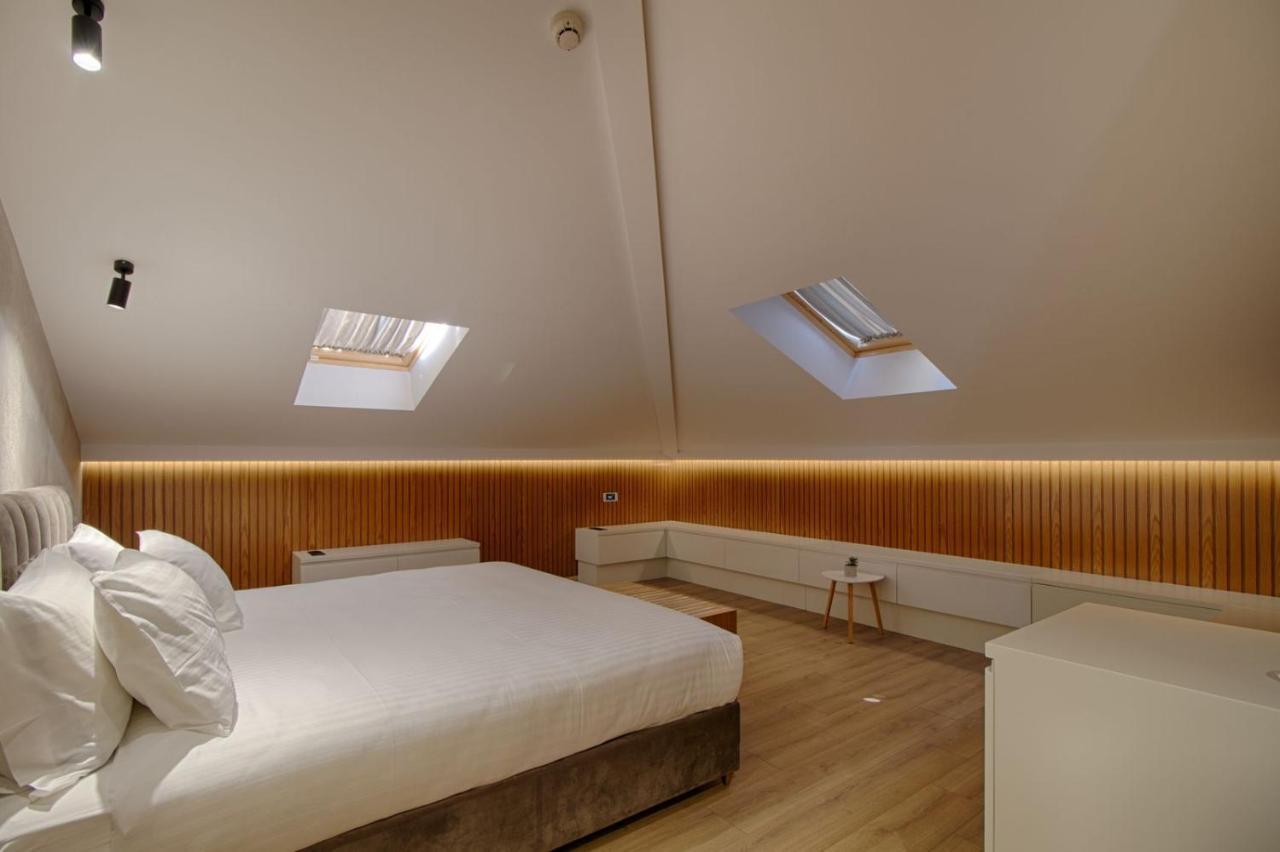 Primo Hotel 티라나 외부 사진